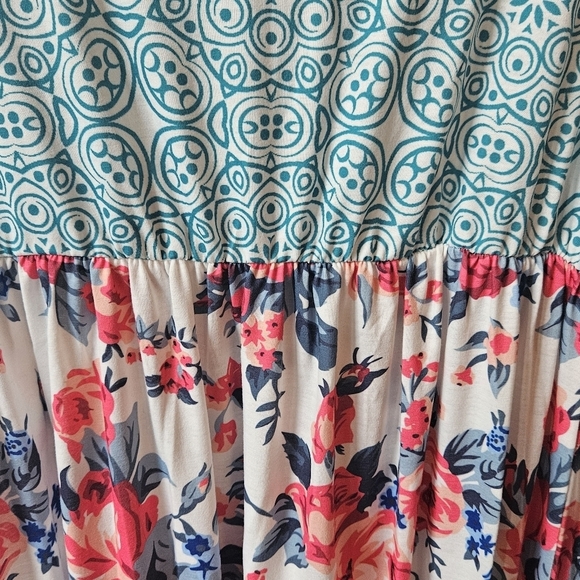 Patpat for Mommy and Me Springtime Romance Dress - Picture 6 of 9